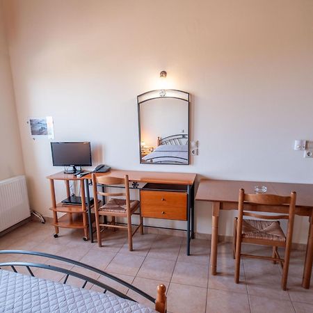 Apartments Hotel & Studios, Xifoupolis モネンバシア エクステリア 写真