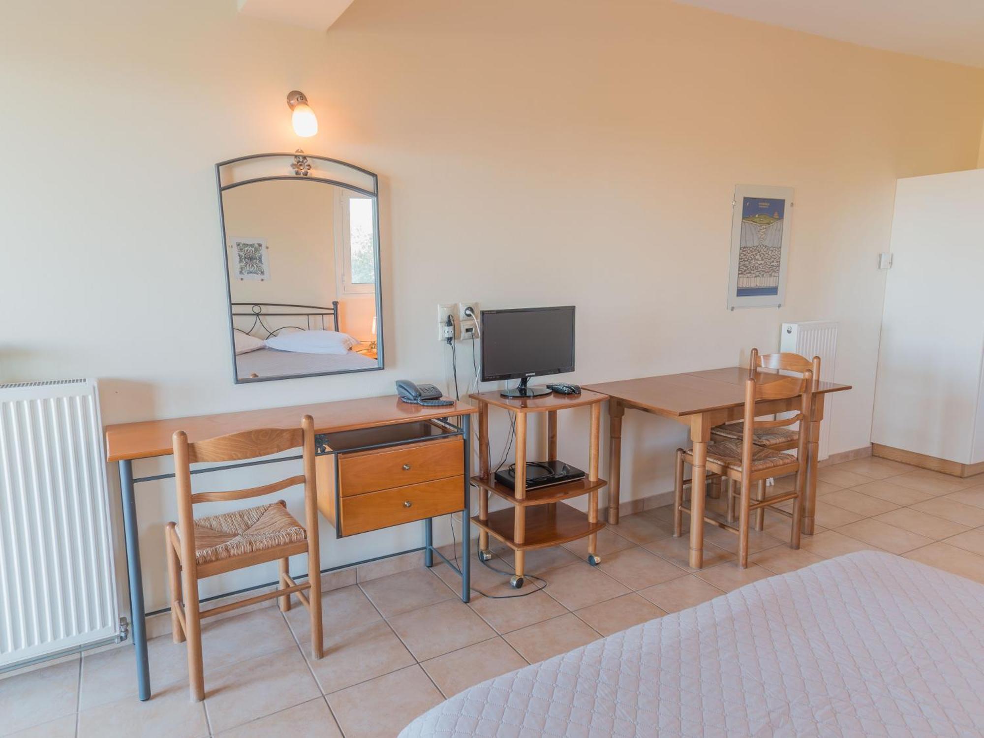 Apartments Hotel & Studios, Xifoupolis モネンバシア エクステリア 写真